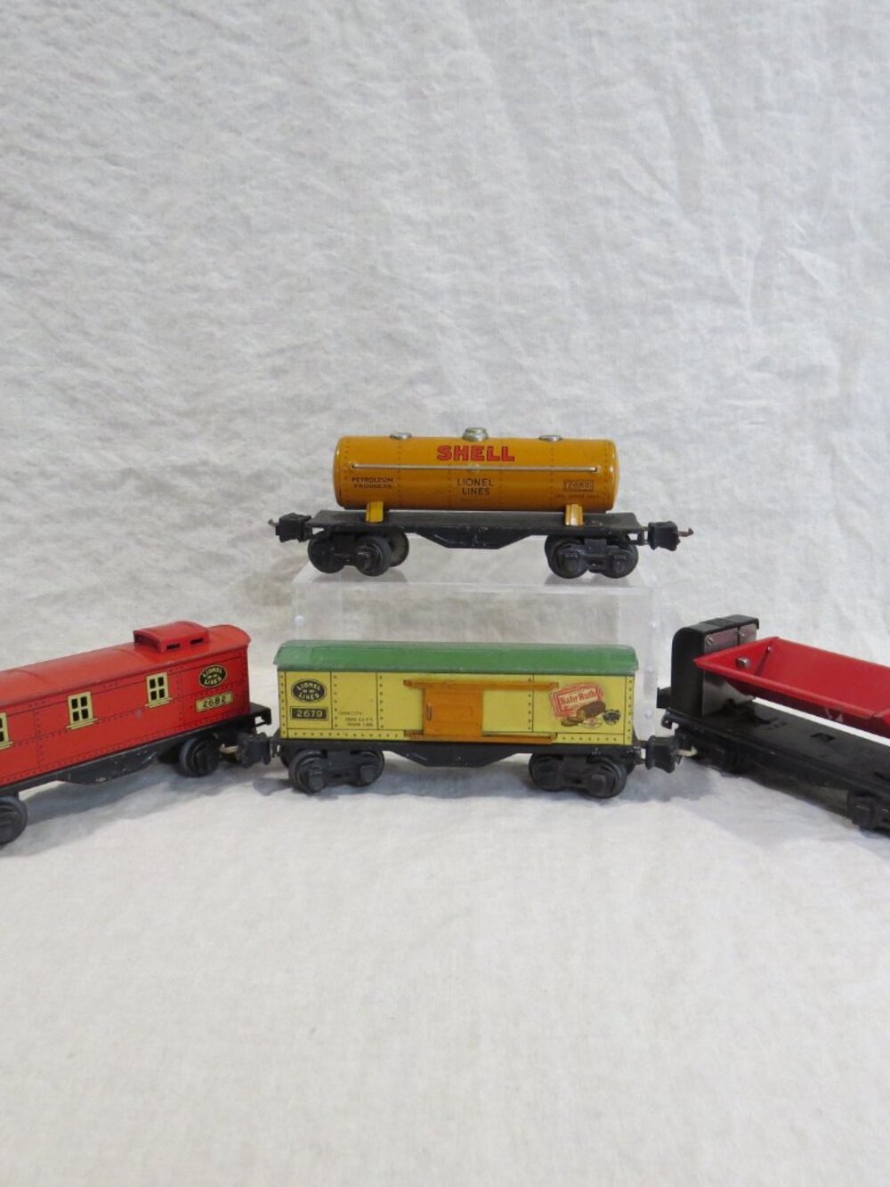 Vintage Lionel Freight Cars - Set of 4 - Metal, Shell, Baby Ruth - Made in USA